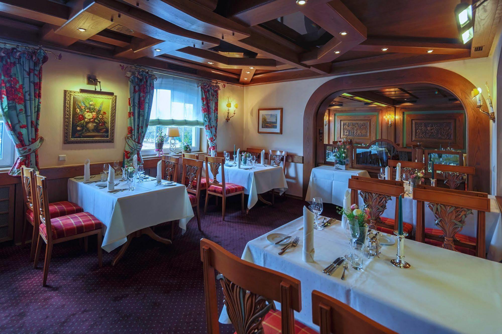 Hotel-Restaurant Kunz Pirmasens Exterior photo