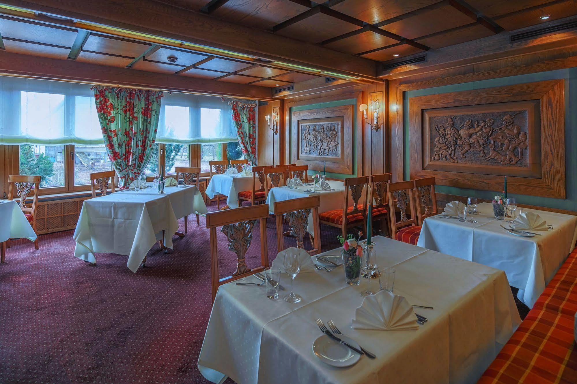 Hotel-Restaurant Kunz Pirmasens Exterior photo